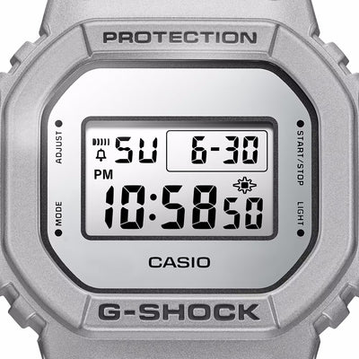 Orologio G-Shock DW-5600FF-8ER Forgotten Future argento